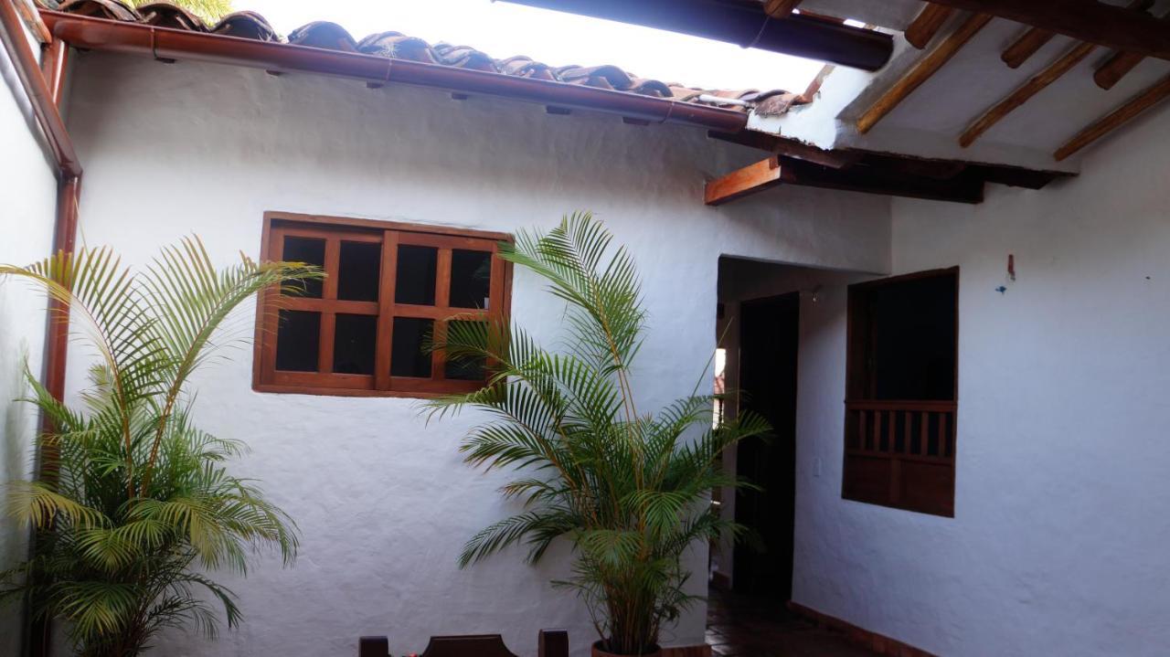 Moncogua Casa De Hospedaje บาริชารา ภายนอก รูปภาพ